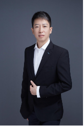 刘战锋专家肖像